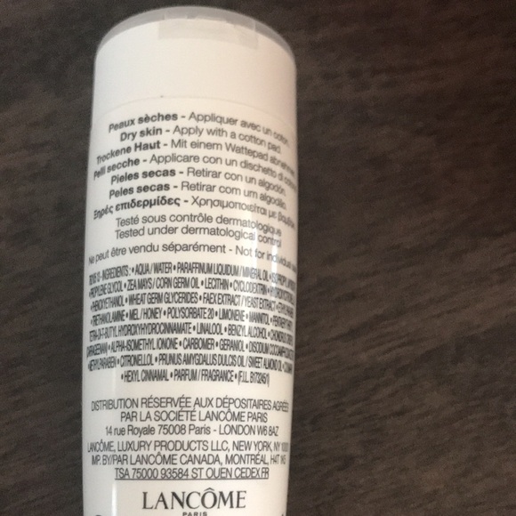 Lancôme Paris Comforting Makeup Remover Milk with Honey and Sweet Almond Oil - Picture 4 of 4